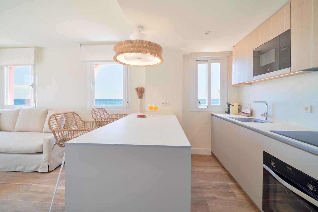 Sea Suite Beachfront マルベーリャ エクステリア 写真
