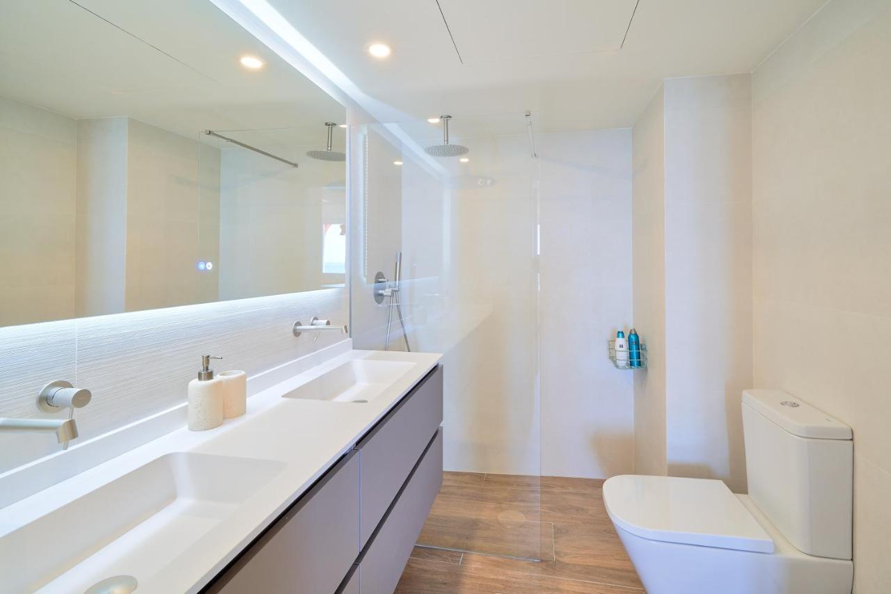 Sea Suite Beachfront マルベーリャ エクステリア 写真