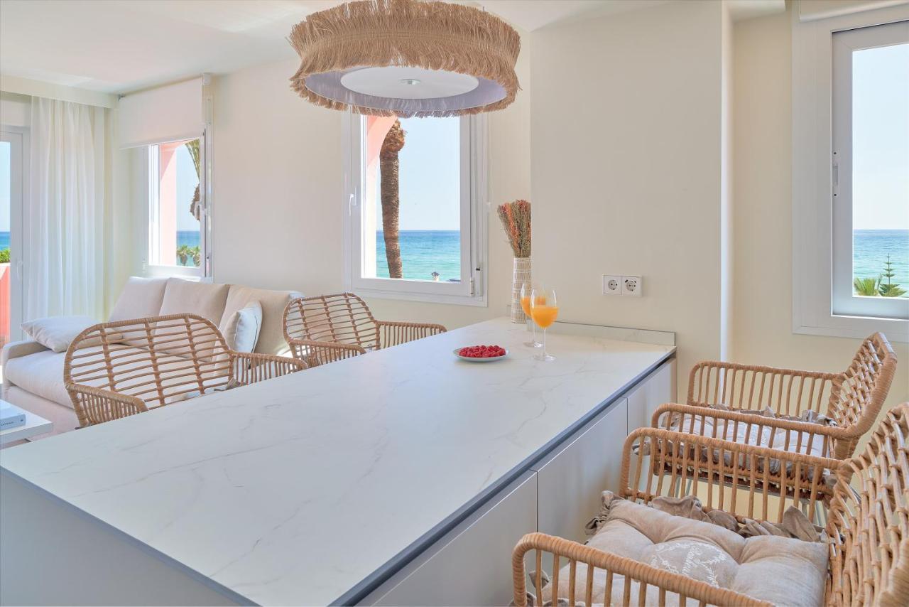 Sea Suite Beachfront マルベーリャ エクステリア 写真