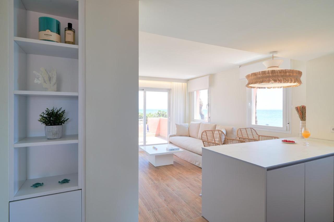 Sea Suite Beachfront マルベーリャ エクステリア 写真