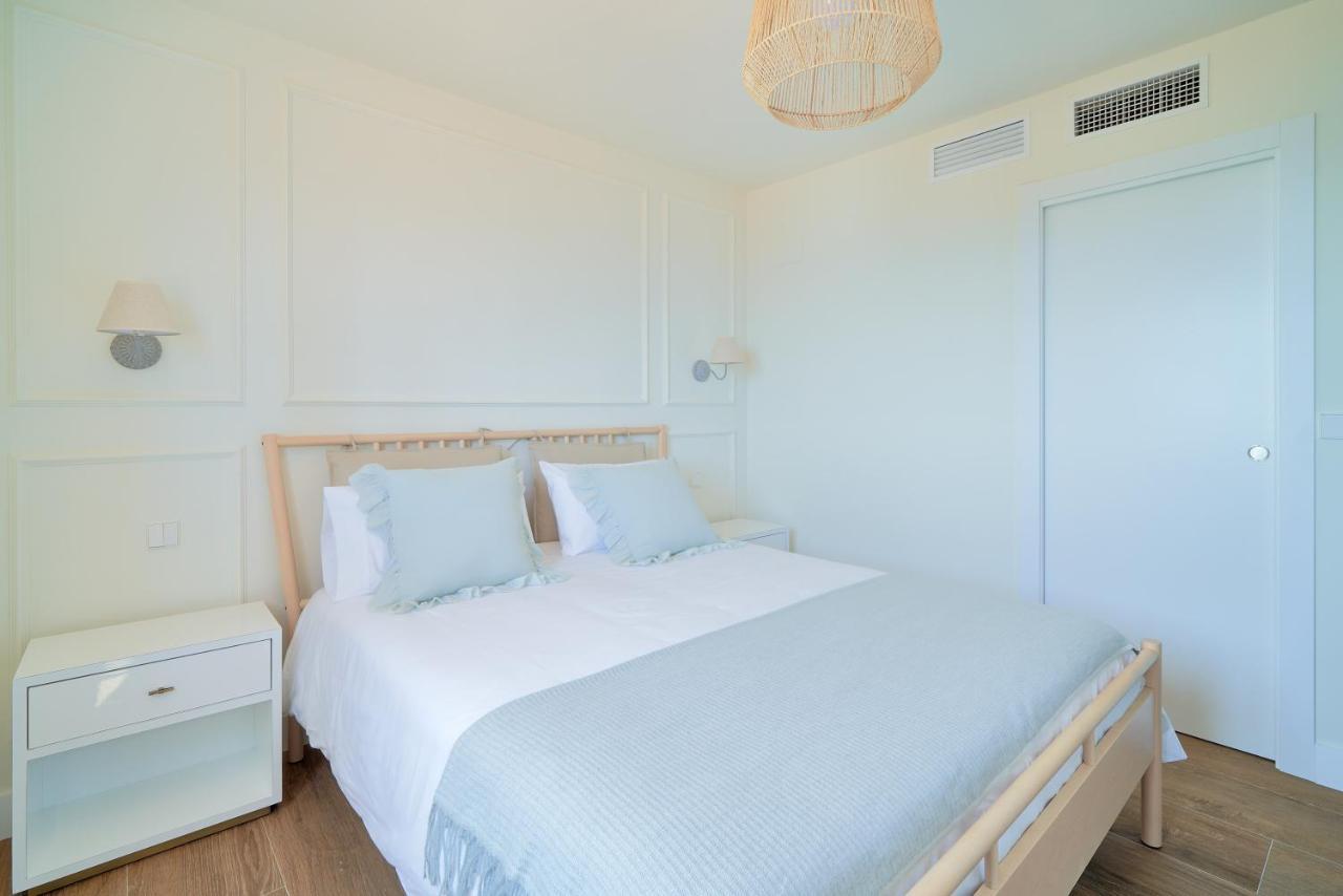 Sea Suite Beachfront マルベーリャ エクステリア 写真